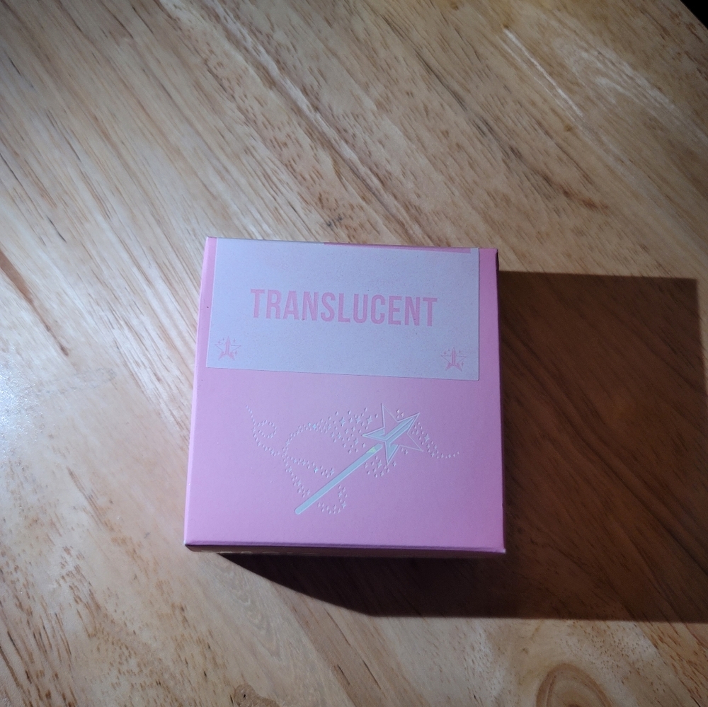Jeffree star magic star translucent powder